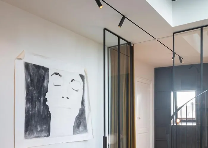 Apartment Rietveldhouse - Laurentplein 4 Ghent